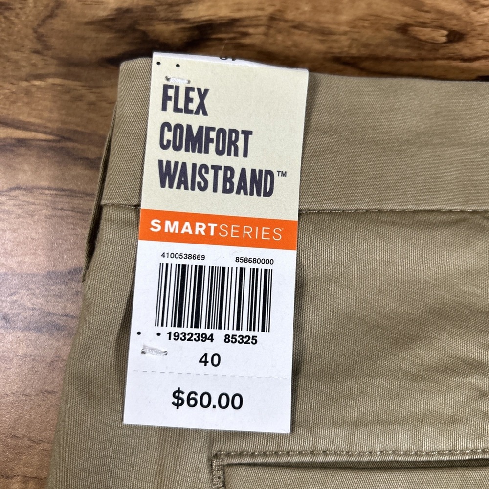 NWT Dockers Shorts Men's 40 Ultimate Supreme Flex 9" Khaki Chinos Stretch Casual - Picture 4 of 10
